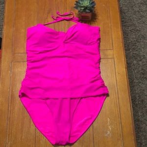 NWOT Old Navy One Piece Swimsuit